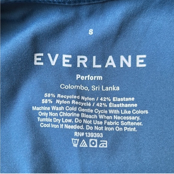 Everlane Workout Tank top - Picture 3 of 3